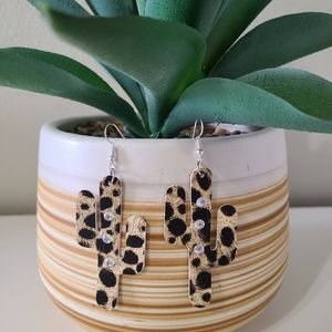 Faux leather Cactus earrings!